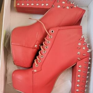 FINAL.PRICE WOMENS SPIKED HEELS